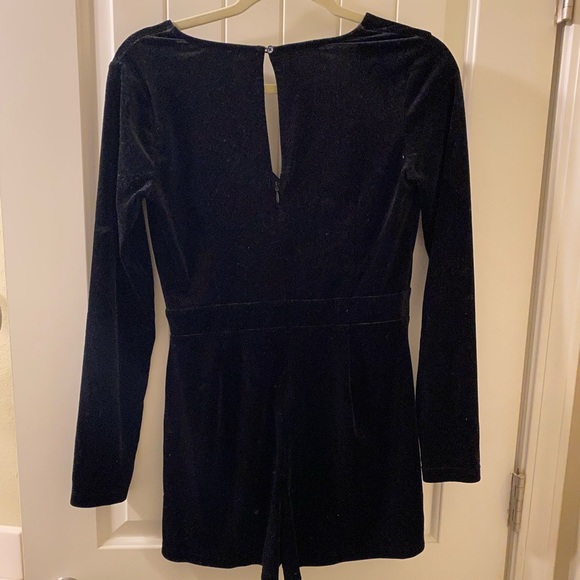 Romper - Picture 2 of 3